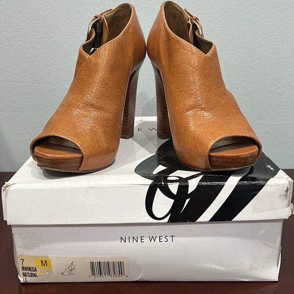 Nine West Shoes - Nine West NWMEGA Natural Leather Size 7